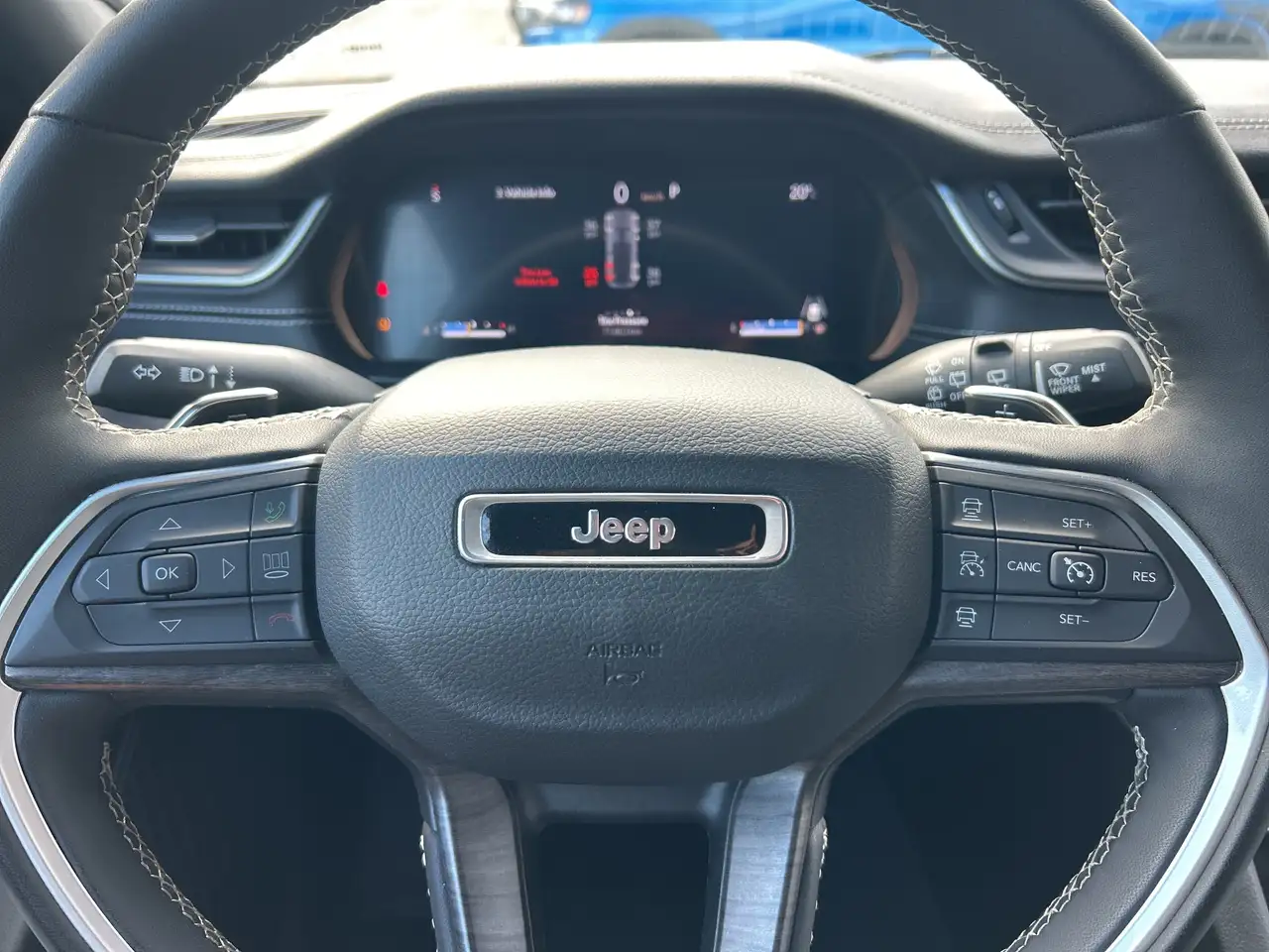 Jeep Grand Cherokee снимка Jeep Grand Cherokee