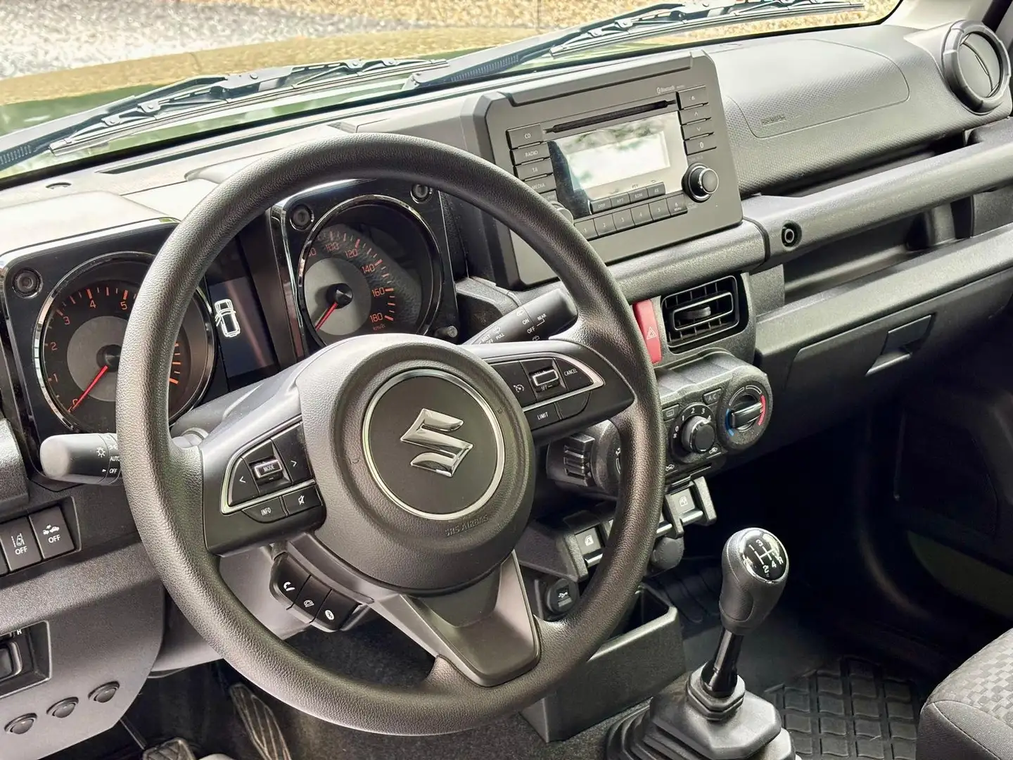 Suzuki Jimny 1.5i 102 CV 4X4 | CLIM | ATTACHE | 32.800 € TTC Зелений - 2