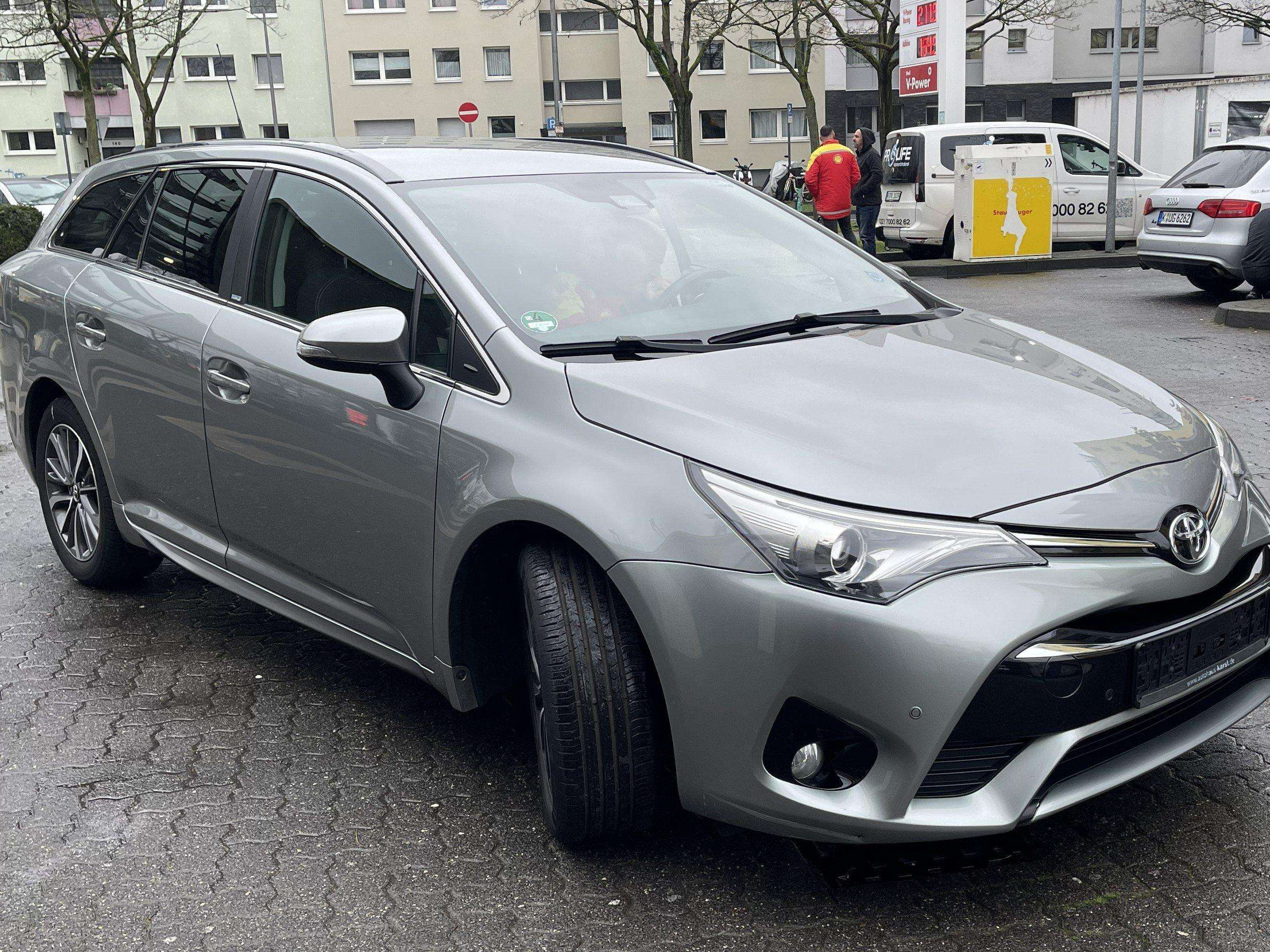 Használt Toyota Avensis 2.0 D-4D