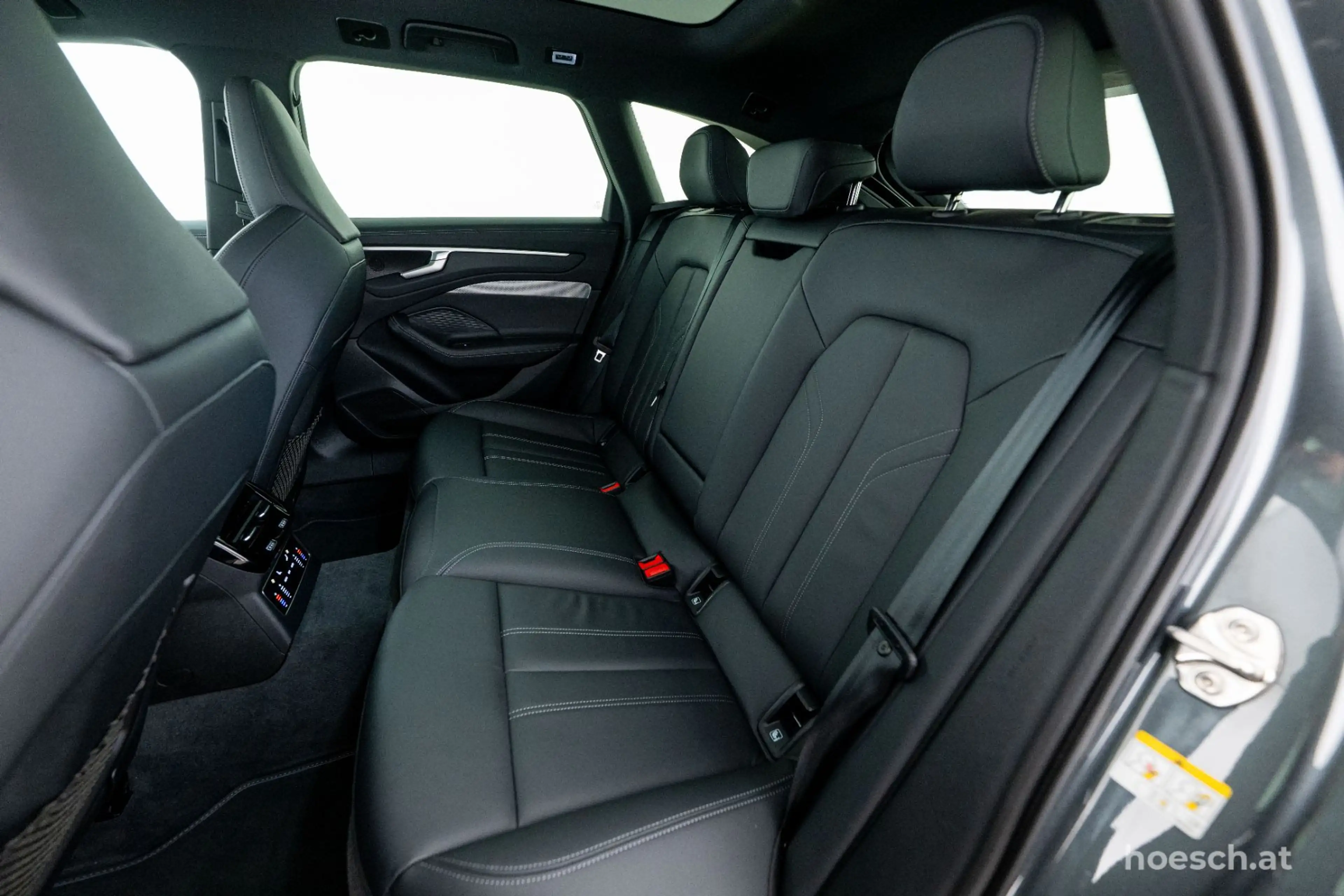 Audi A6 Avant TDI 2xS-LINE BLACK PANO MATRIX 360° AKTION — photo 7
