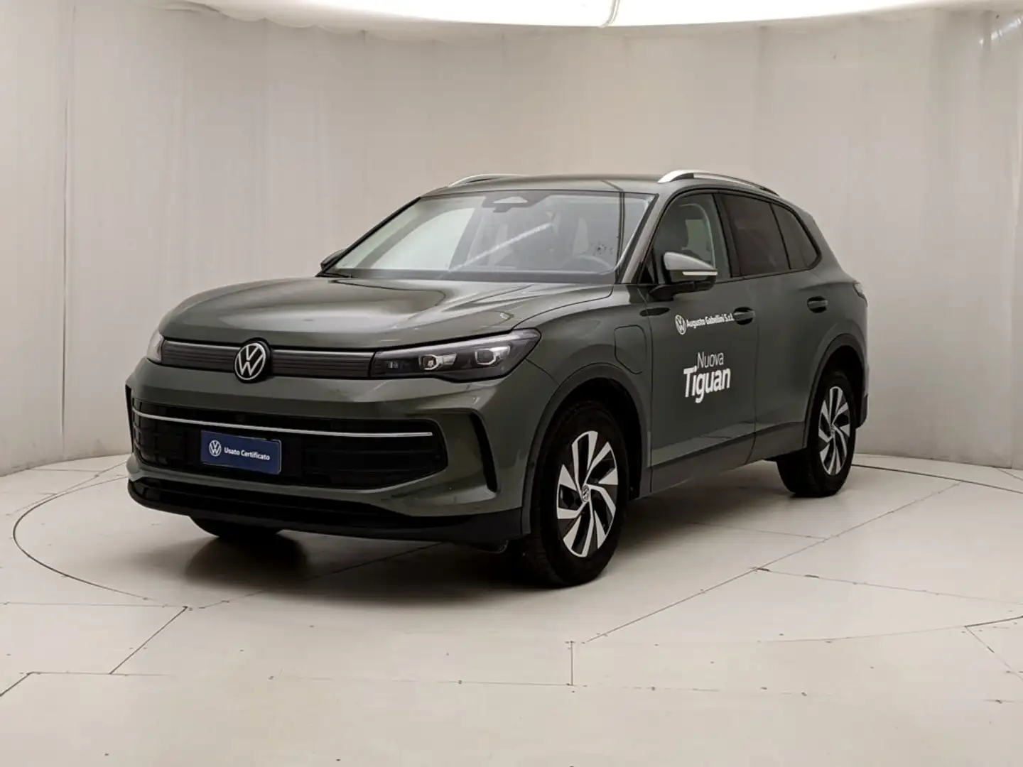 Volkswagen Tiguan 1.5 TSI eHYBRID Edition Plus Verde - 1