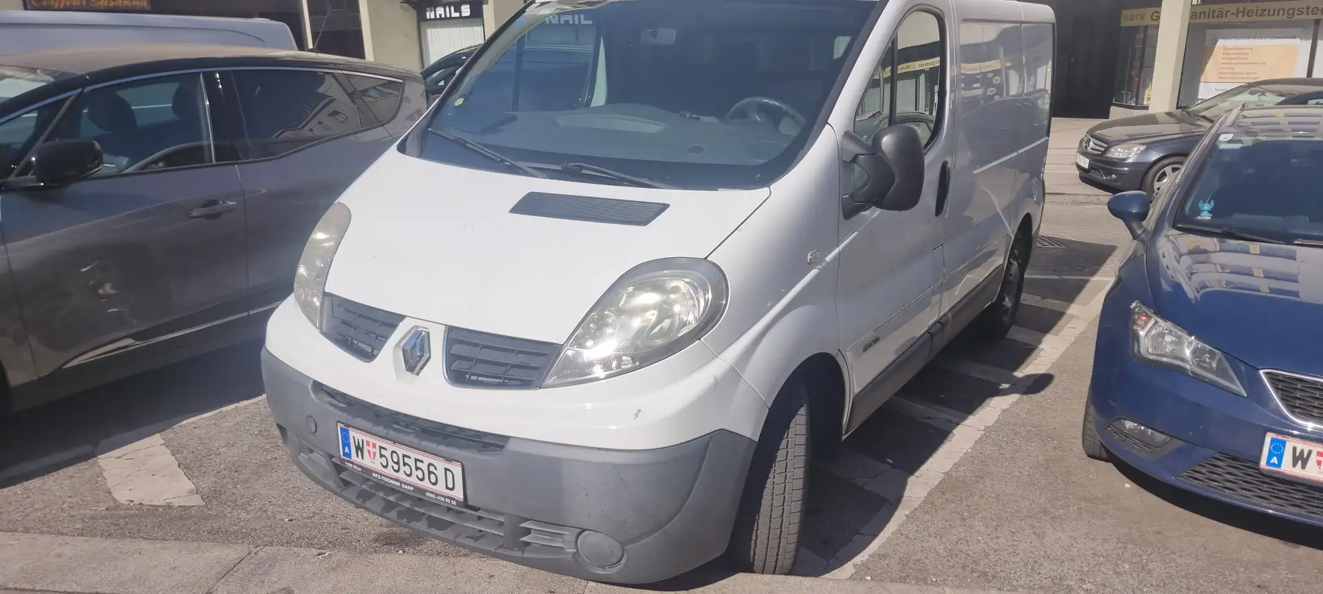 Renault Trafic Trafic Generation 2,0 dCi 115 DPF Generation Weiß - 1