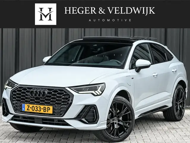Audi Q3 Sportback 45 TFSI e S Edition · Panoramadak · Lede