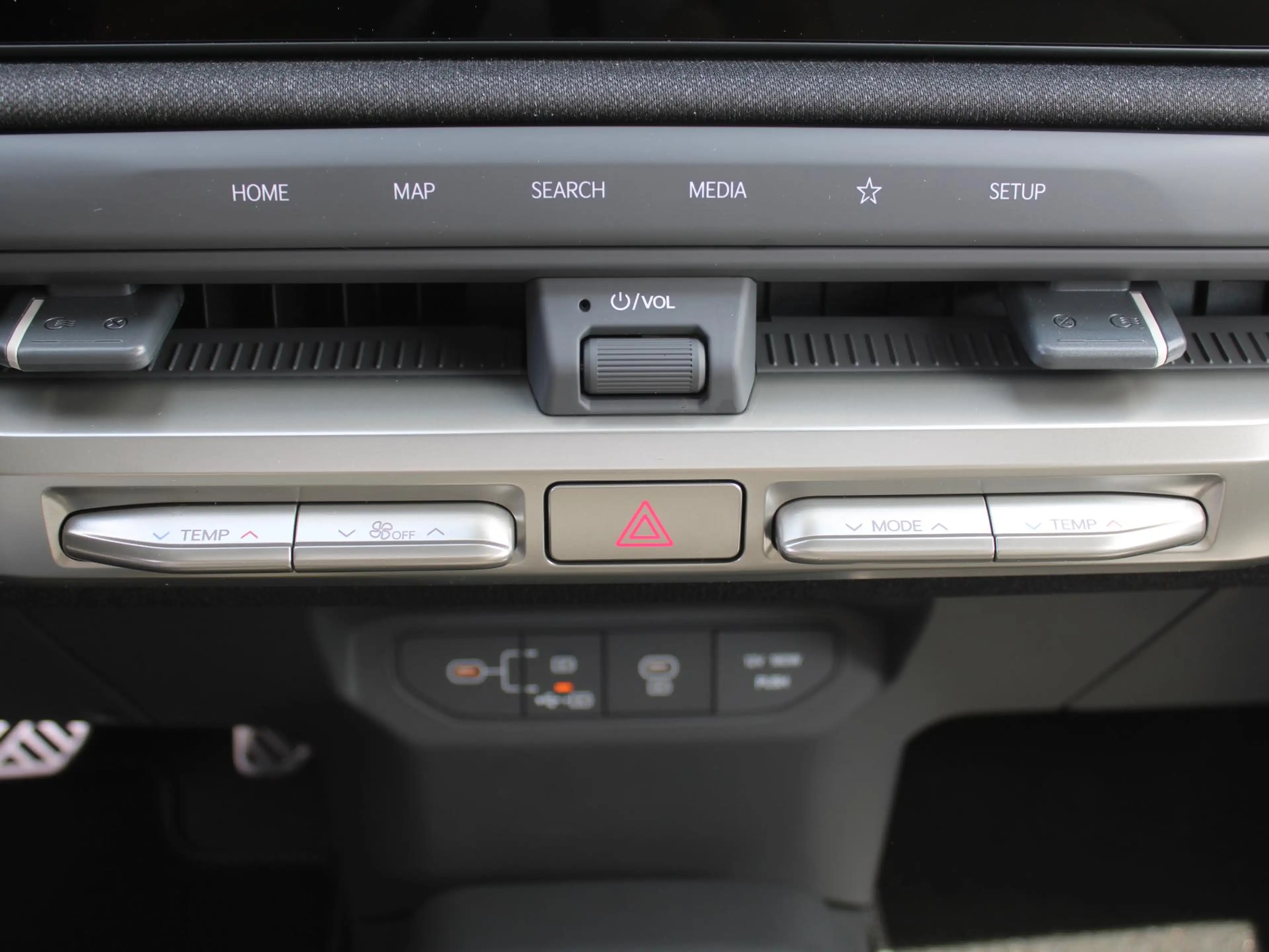 Kia EV3 GT-PlusLine 81.4 kWh | Nieuw | Direct leverbaar | — photo 14