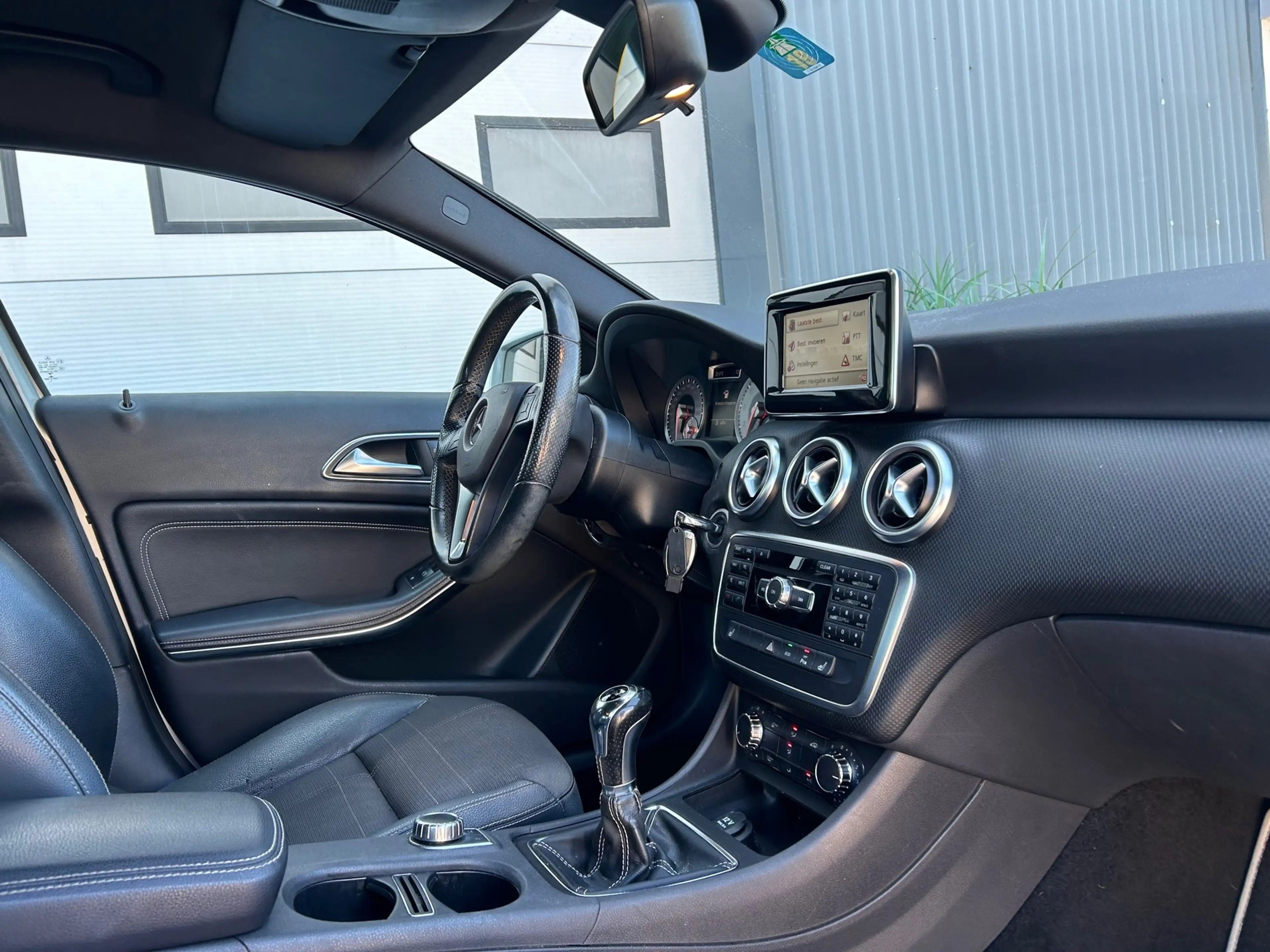 Mercedes-Benz A 180 Ambition — photo 6
