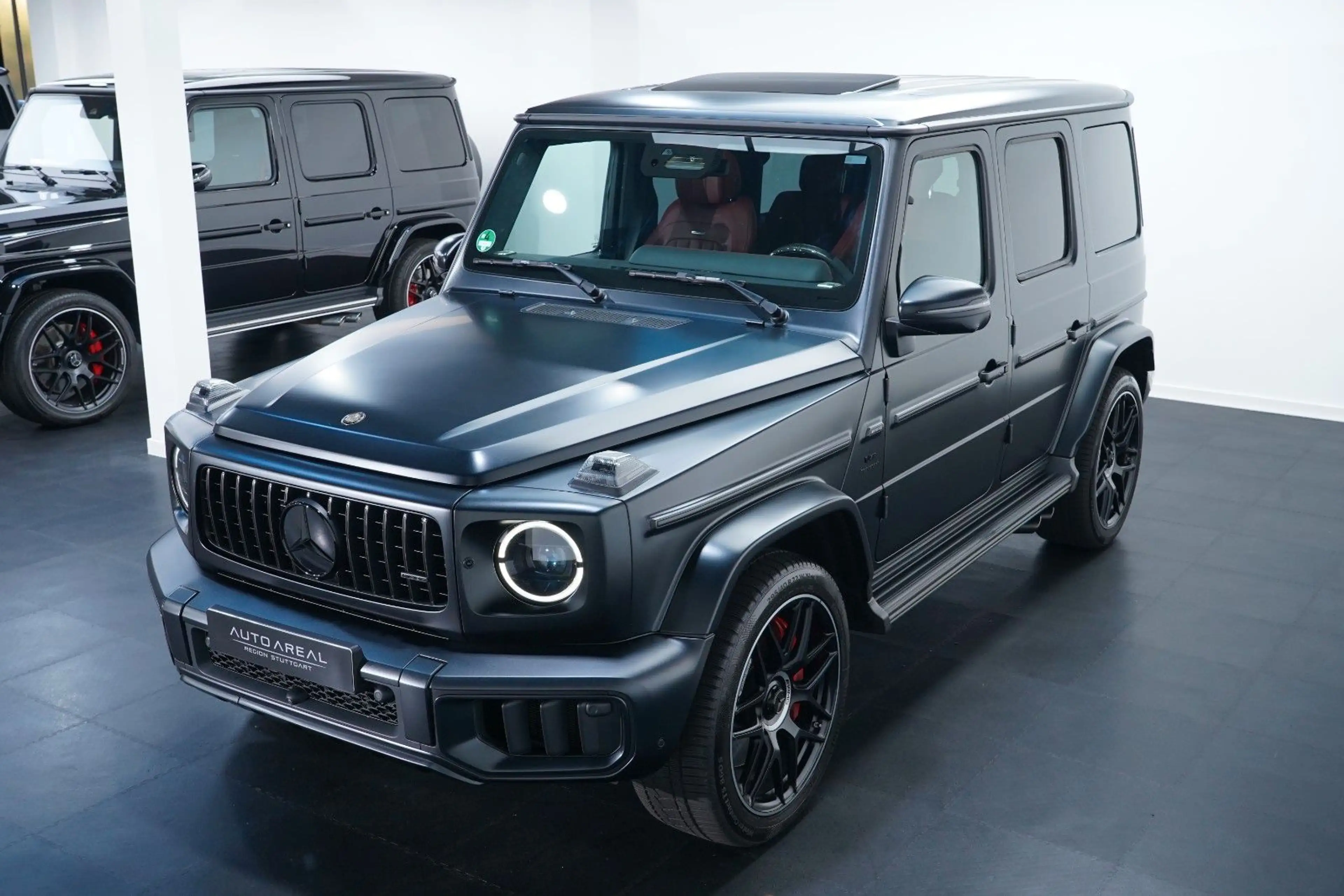 Mercedes-Benz G 63 AMG AMG G 63 MAGNO/BENGALRED/A22/BURMESTER®3D/CARBON — photo 4
