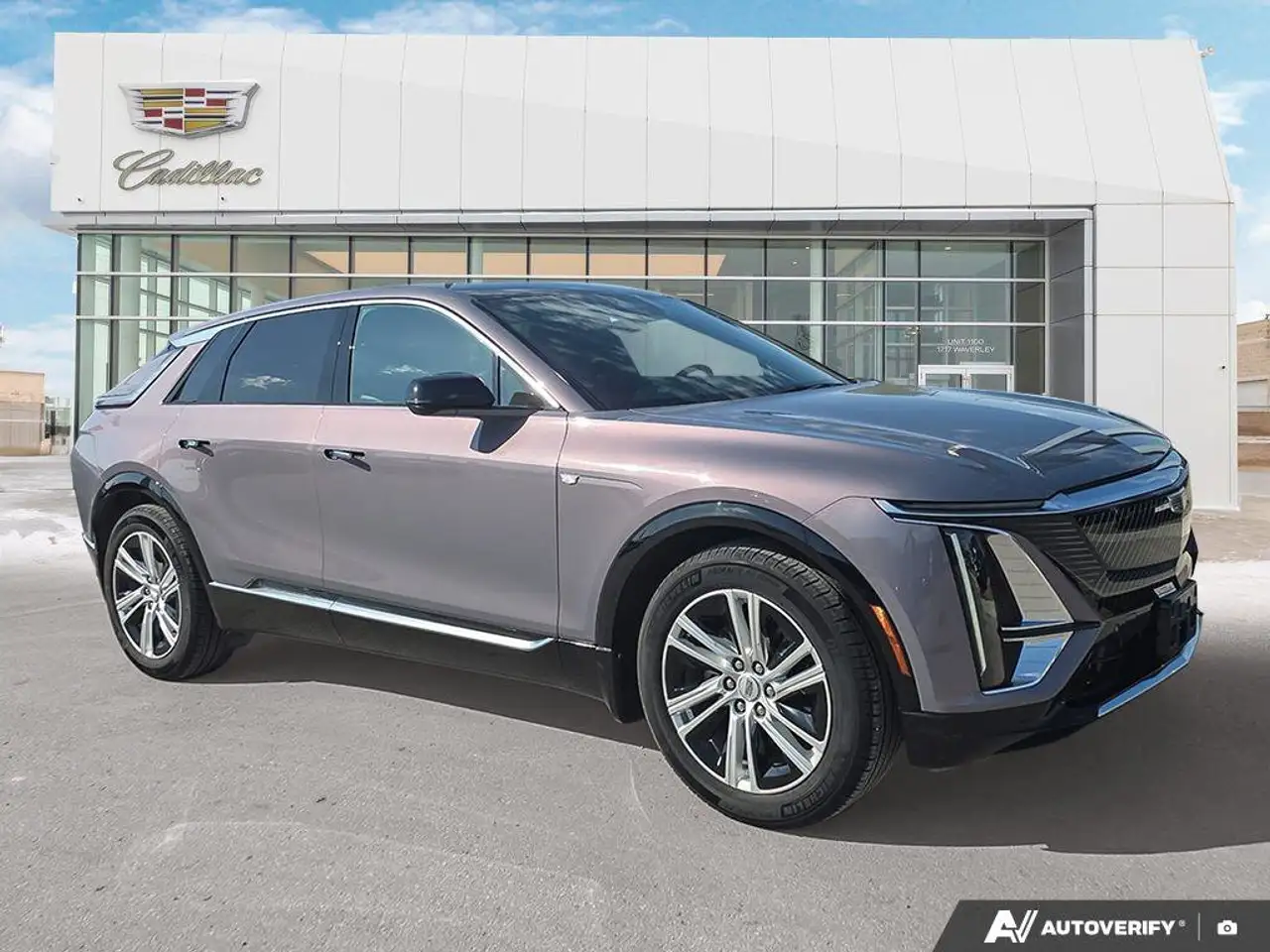 Cadillac Lyriq снимка Cadillac Lyriq