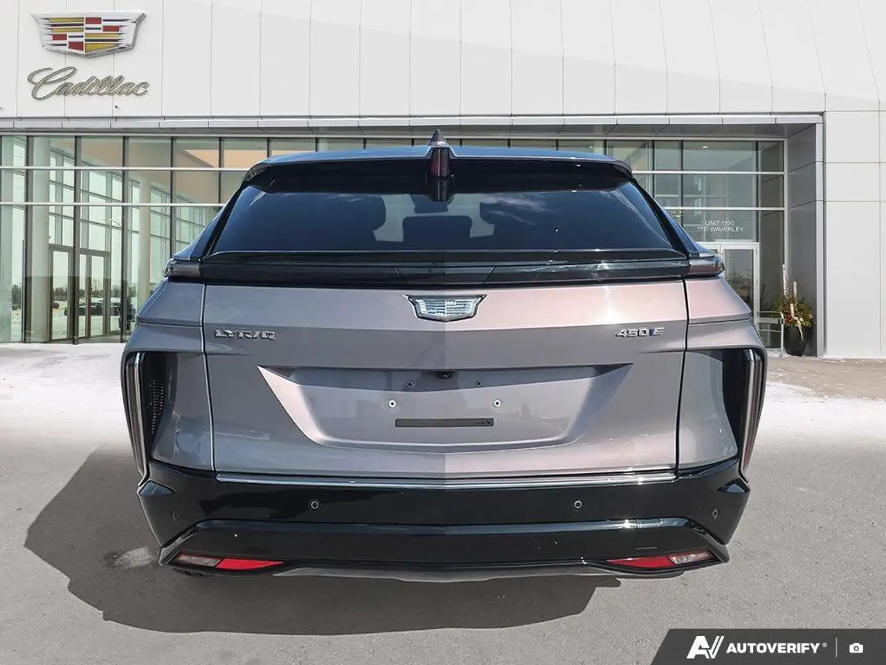 Cadillac Lyriq снимка Cadillac Lyriq