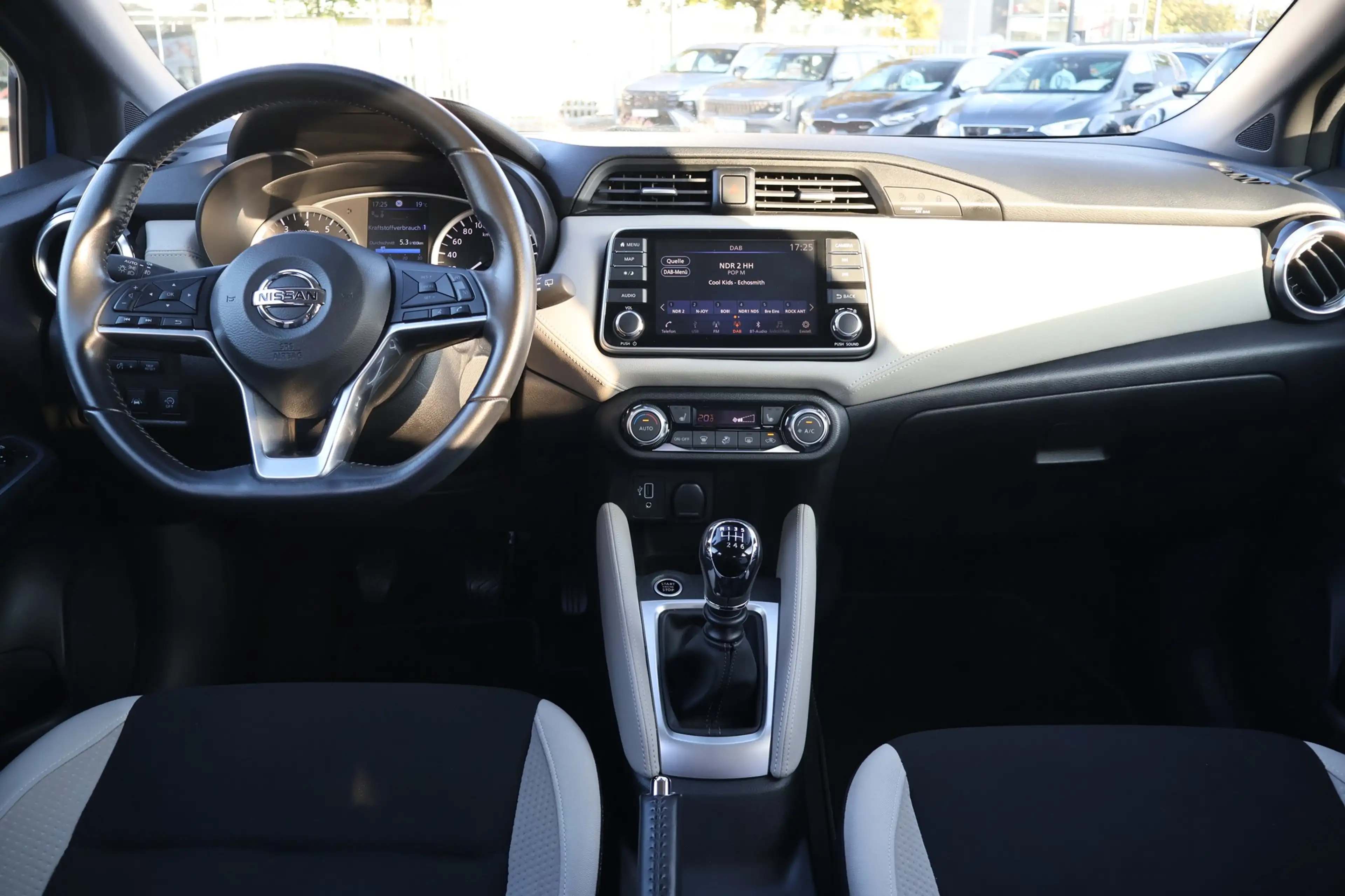 Nissan Micra 1.0 Tekna 360° AHK Beats Sitzheizung LED — photo 13