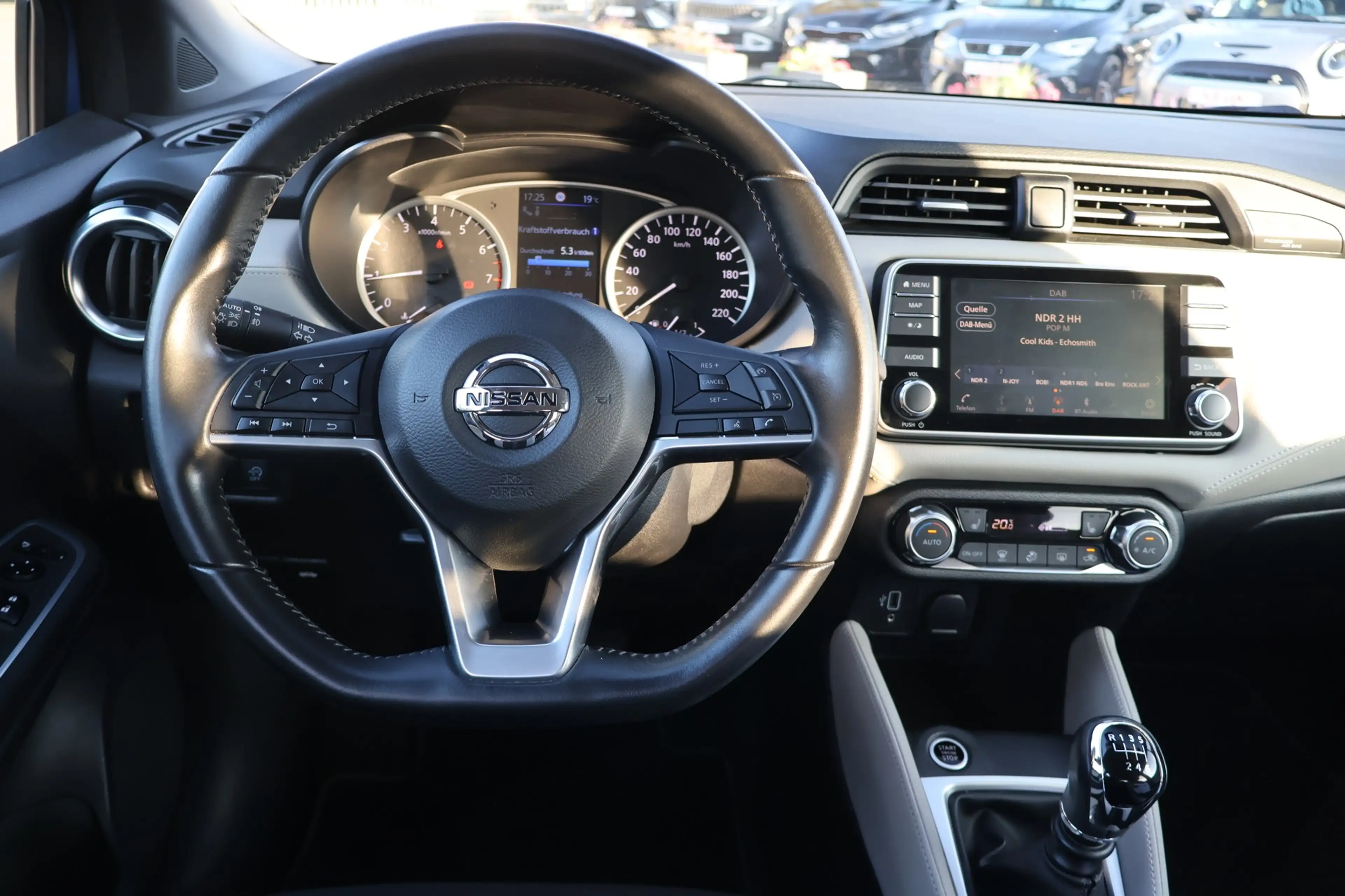 Nissan Micra 1.0 Tekna 360° AHK Beats Sitzheizung LED — photo 15