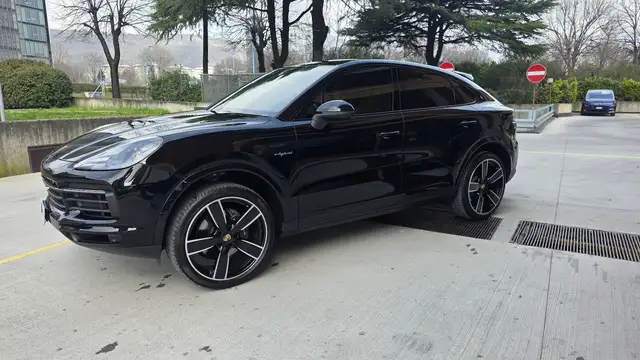 Porsche Cayenne Cayenne Coupe 3.0 e-hybrid 5