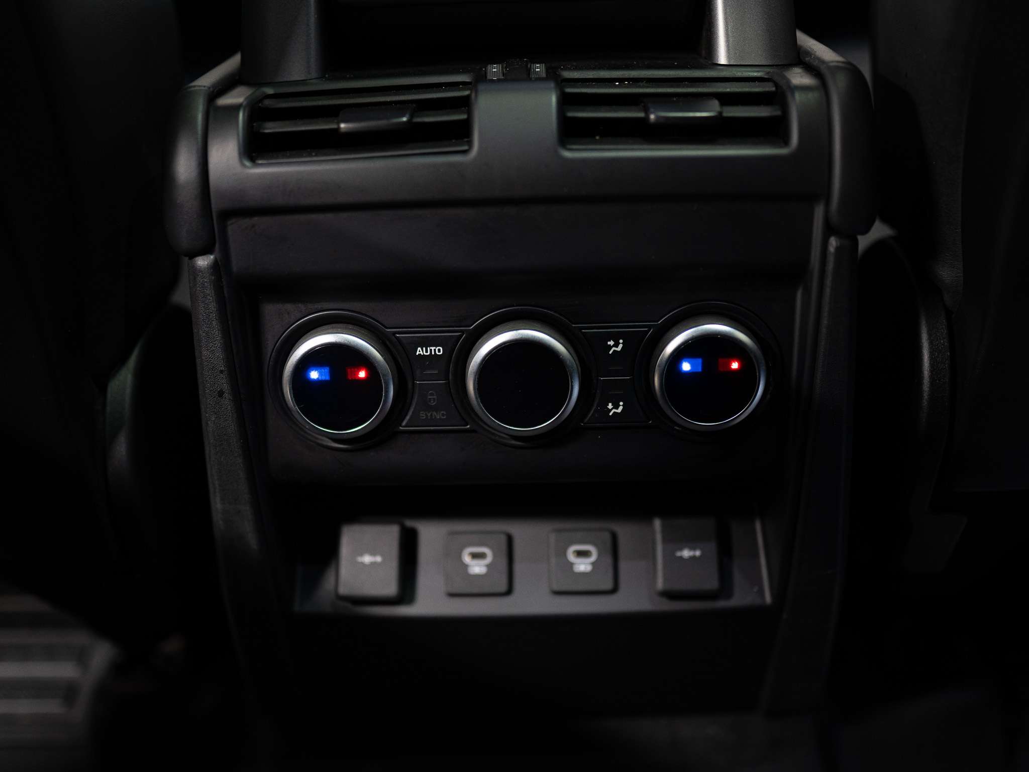 used 2022 Land Rover Defender car, priced at $64,900