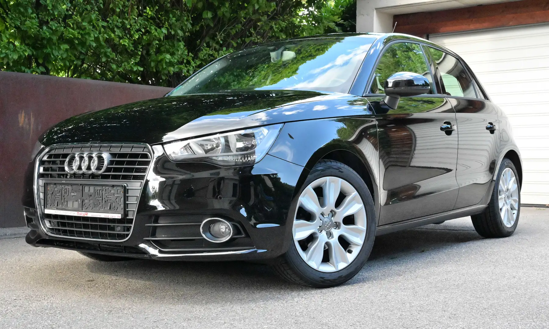 Audi A1 A1 SB 1,2 TFSI Ambition Ambition Schwarz - 2