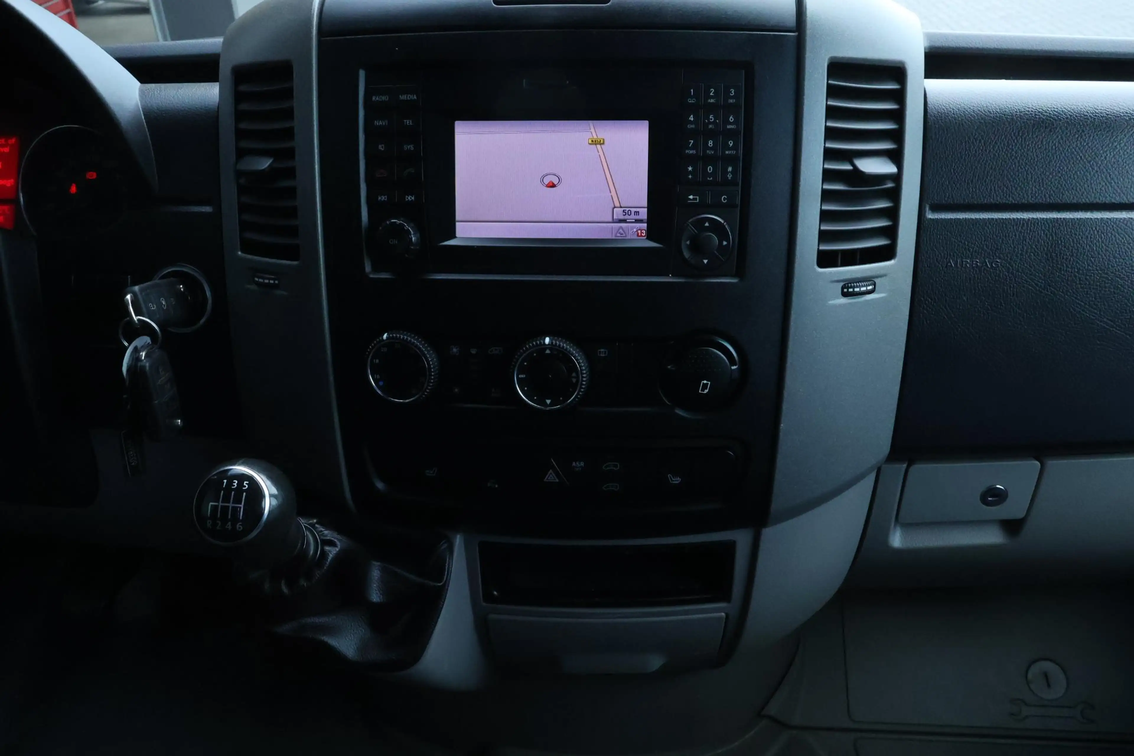 Volkswagen Crafter 35 2.0 TDI 163pk H6 L2H1 Trekhaak Camera Bluetooth — photo 12