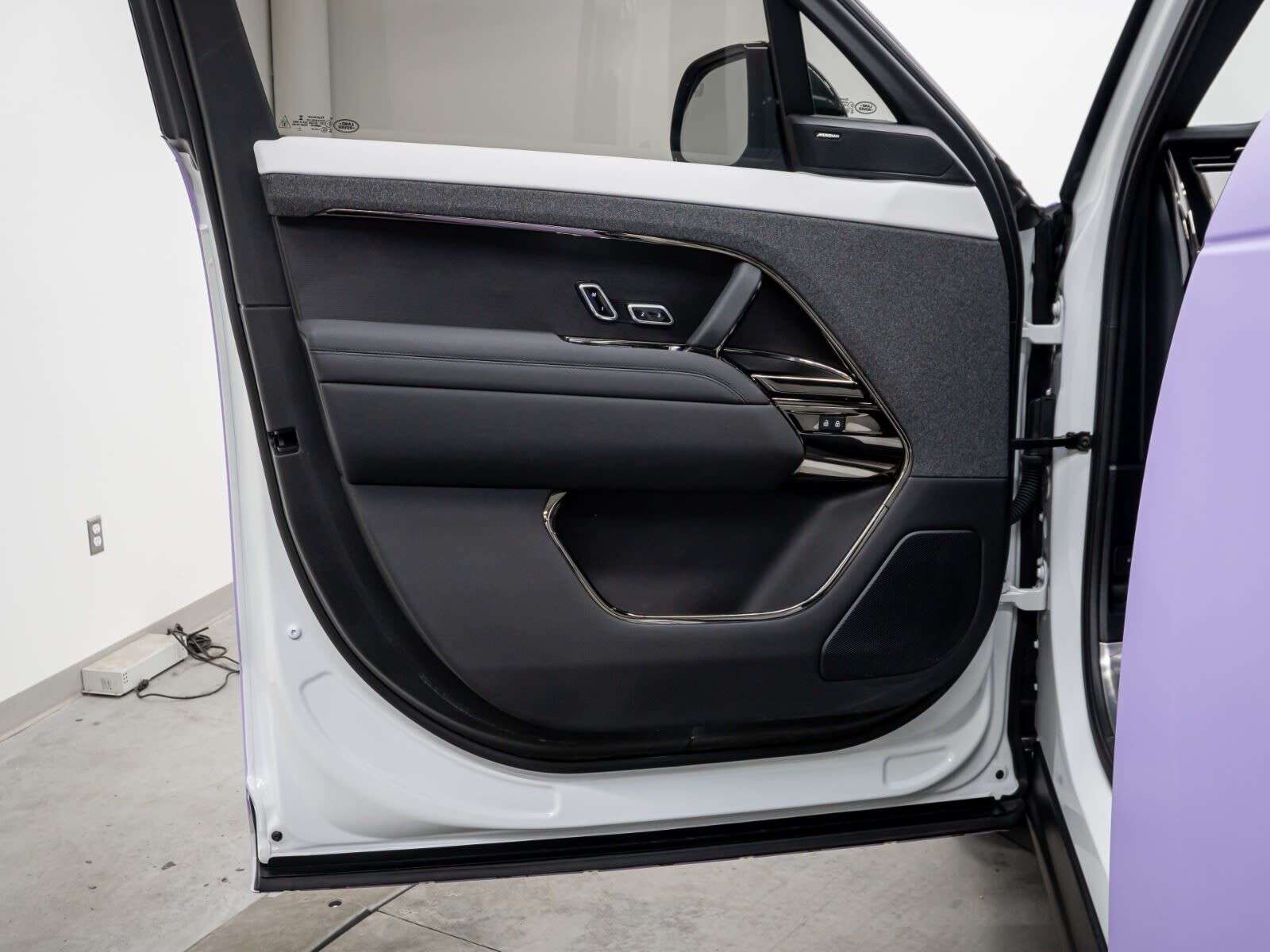 2023 Land Rover Range Rover Sport P400 DYNAMIC S | CUSTOM WRAP thumb 28