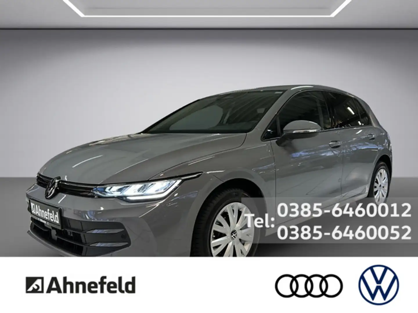 Volkswagen Golf VIII Life 2.0 TDI 6-Gang Grau - 1