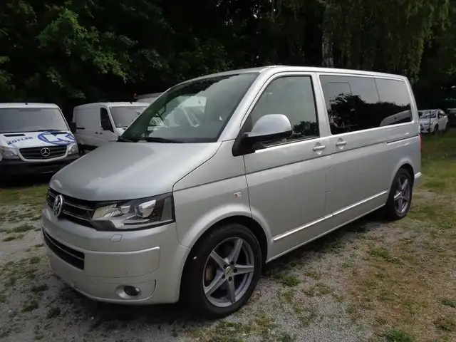 Volkswagen T5 Multivan Multivan Highline 4Motion 2.0 TDi