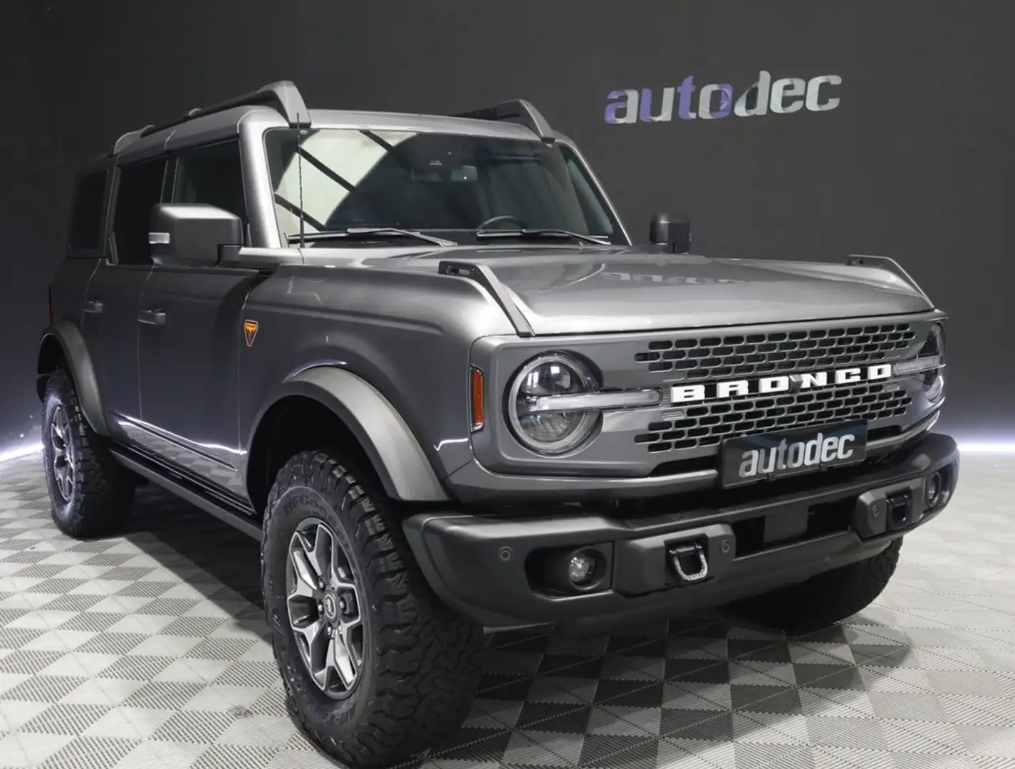 Ford Bronco Badlands 2.7 EcoBoost V6 335CV 4x4 Int. Gris - 2