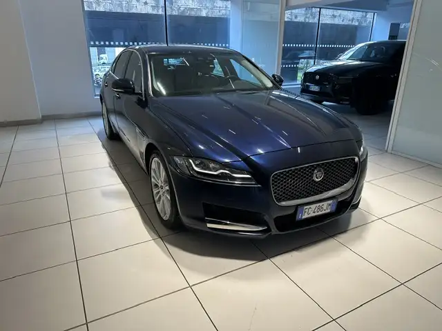 Jaguar XF XF II Berlina 2.0d Prestige Business edition 180cv auto