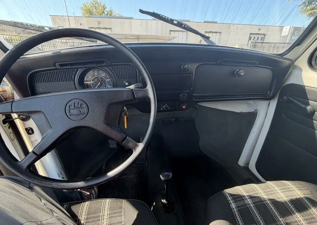 Volkswagen Maggiolino 1.2 L (messico), foto 8