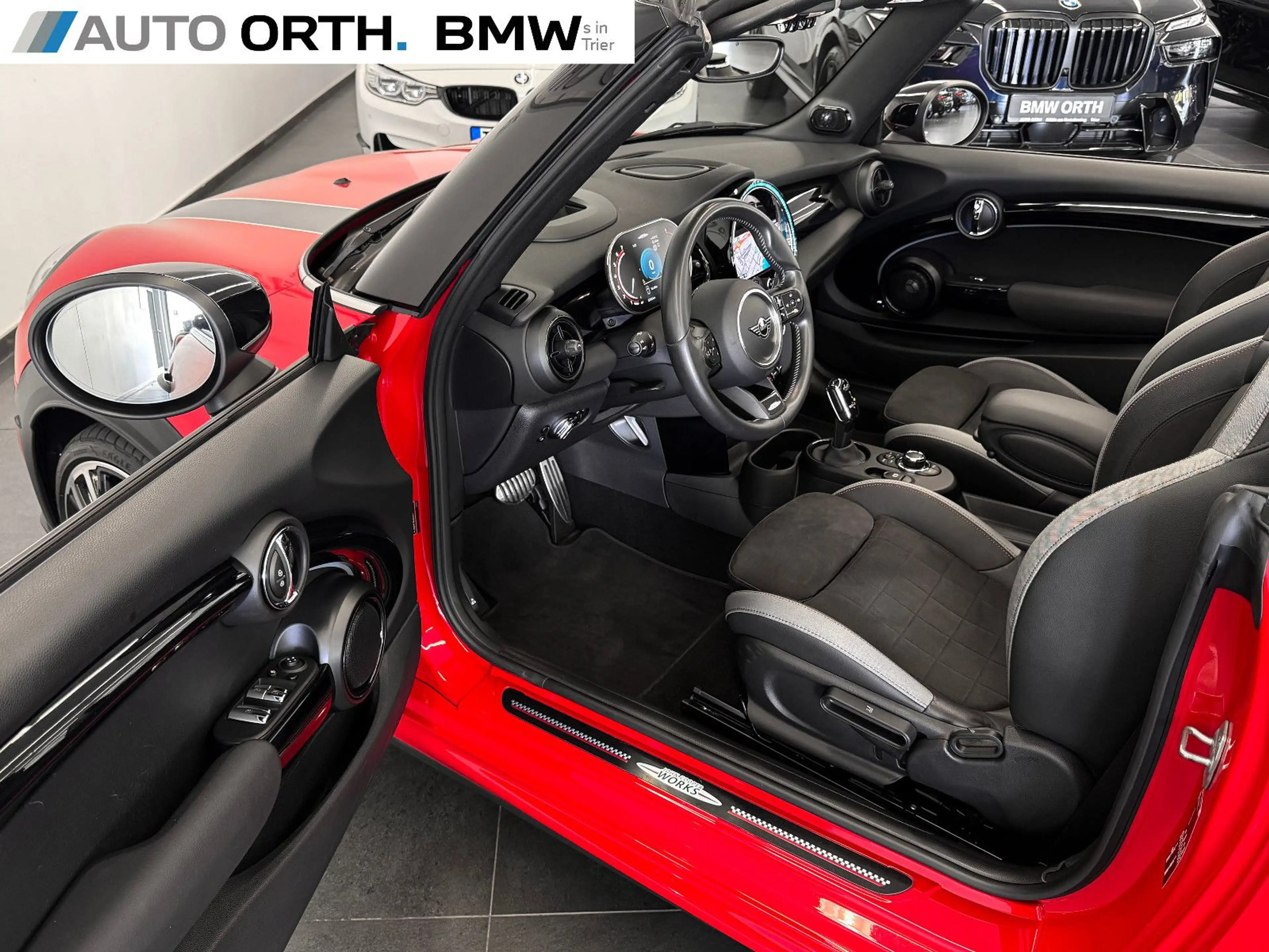 MINI John Cooper Works Cabrio SP-AUT. HUD RFK ACC h/k — photo 11