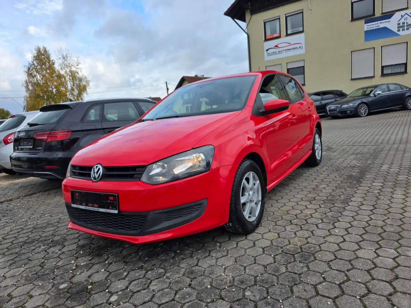 Volkswagen Polo V Trendline / TÜV NEU Rosso - 1