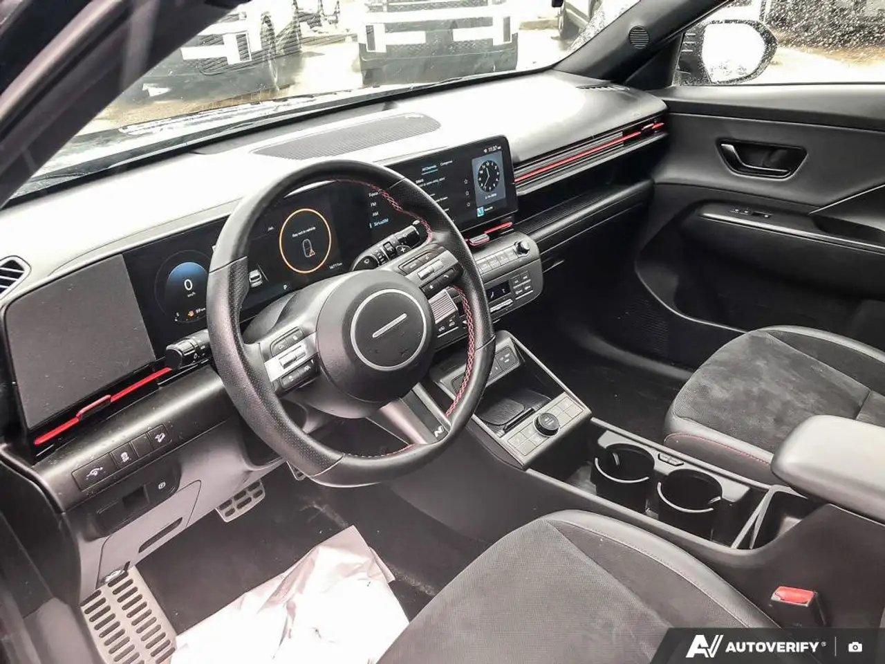 Hyundai KONA снимка Hyundai KONA