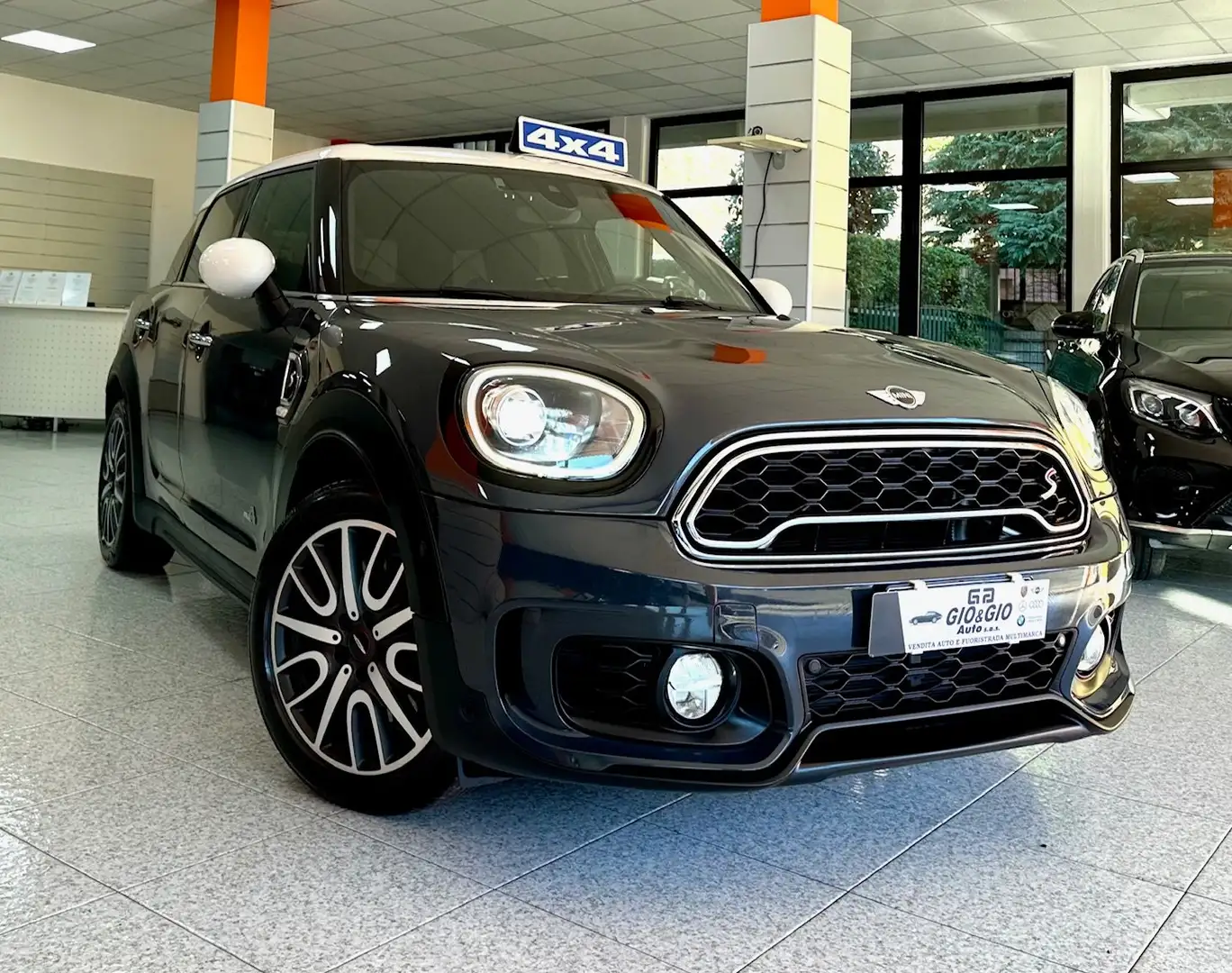 MINI Cooper SD Countryman Mini Countryman 2.0 Cooper SD auto ALL4 Gris - 2