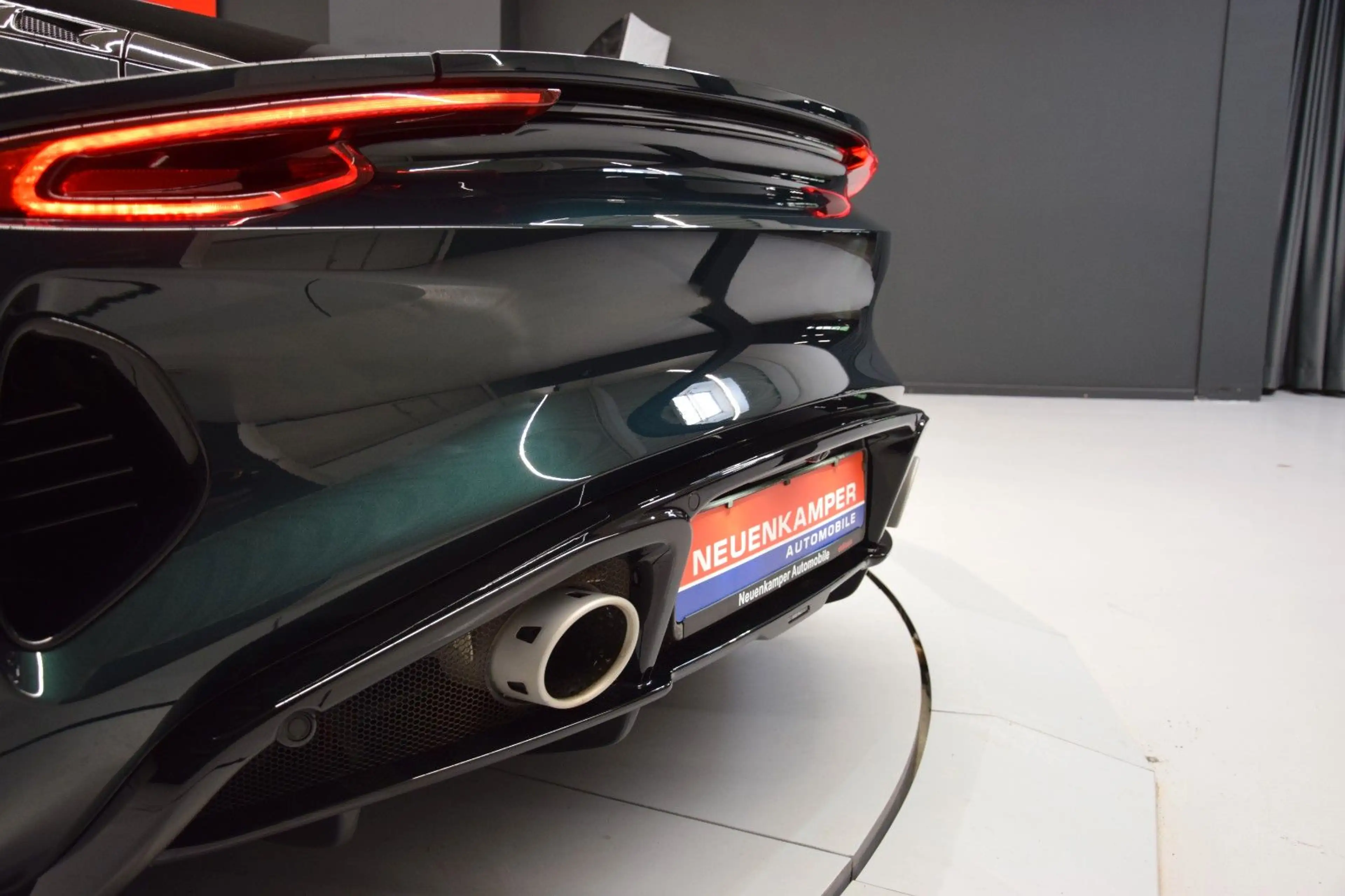 Lotus Emira 2.0 Turbo First Edition Leder beige — photo 10