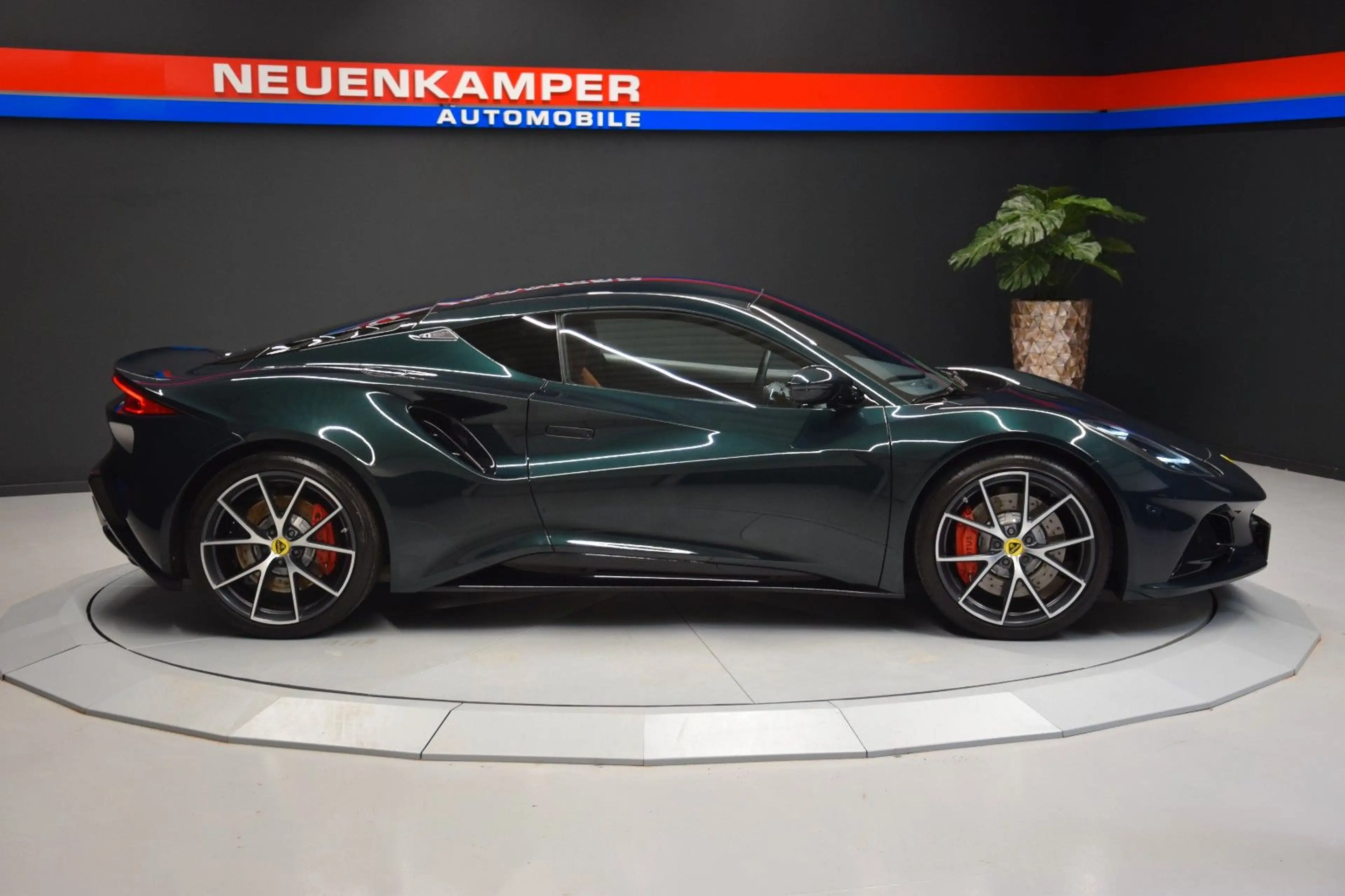 Lotus Emira 2.0 Turbo First Edition Leder beige — photo 8