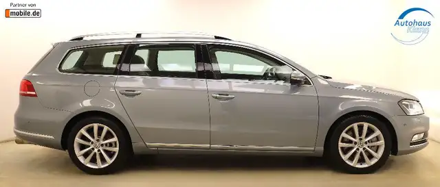 Volkswagen Passat view 5