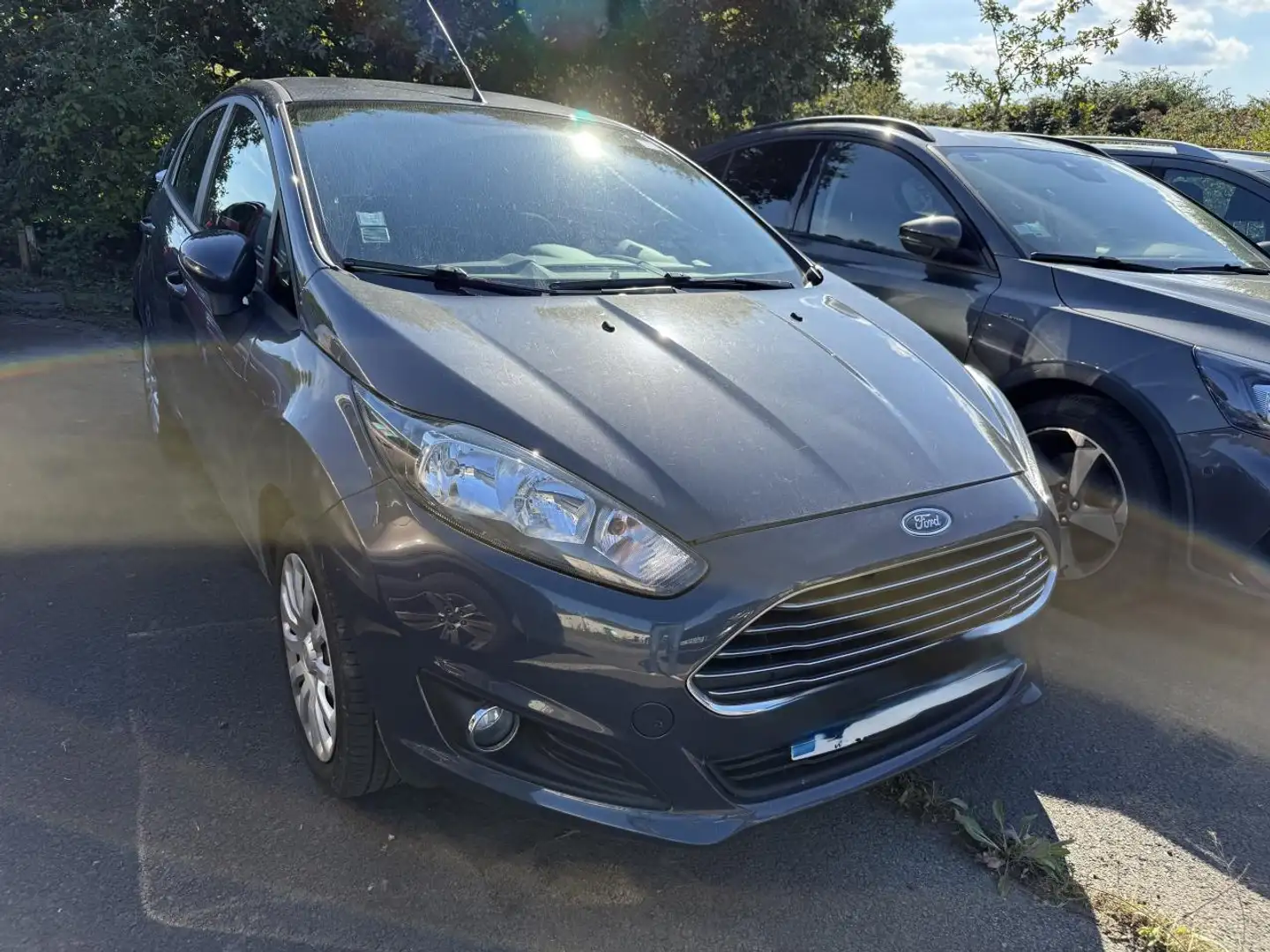 Ford Fiesta Fiesta 1.0 SCTi EcoBoost - 100 S\u0026S  BERLINE Gris - 1