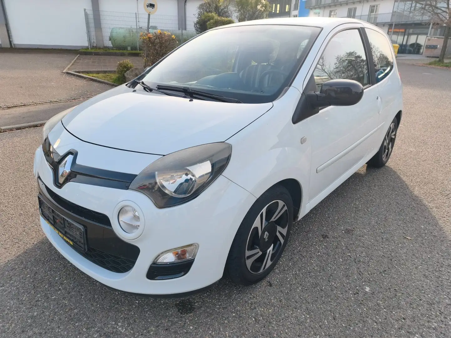 Renault Twingo Paris 1.2 16V 75 eco2 Weiß - 2