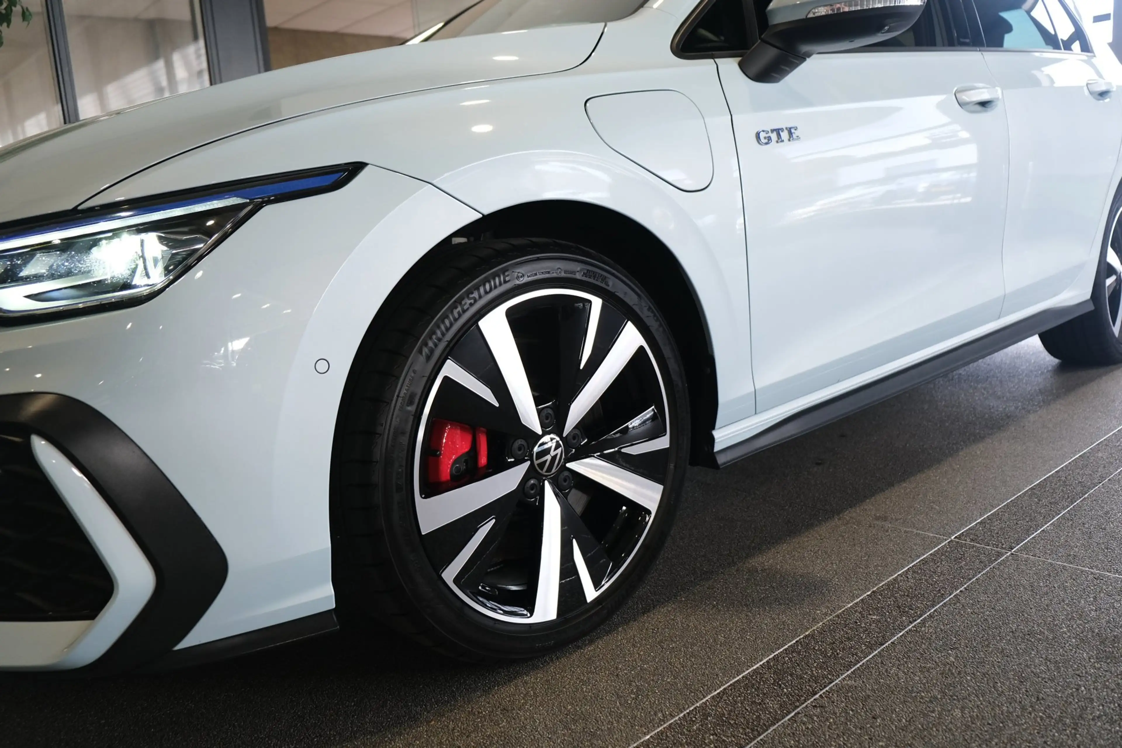 Volkswagen Golf GTE 8.5 1.5 eHybrid 272PK Facelift Pano Volleder 360Ca — photo 11