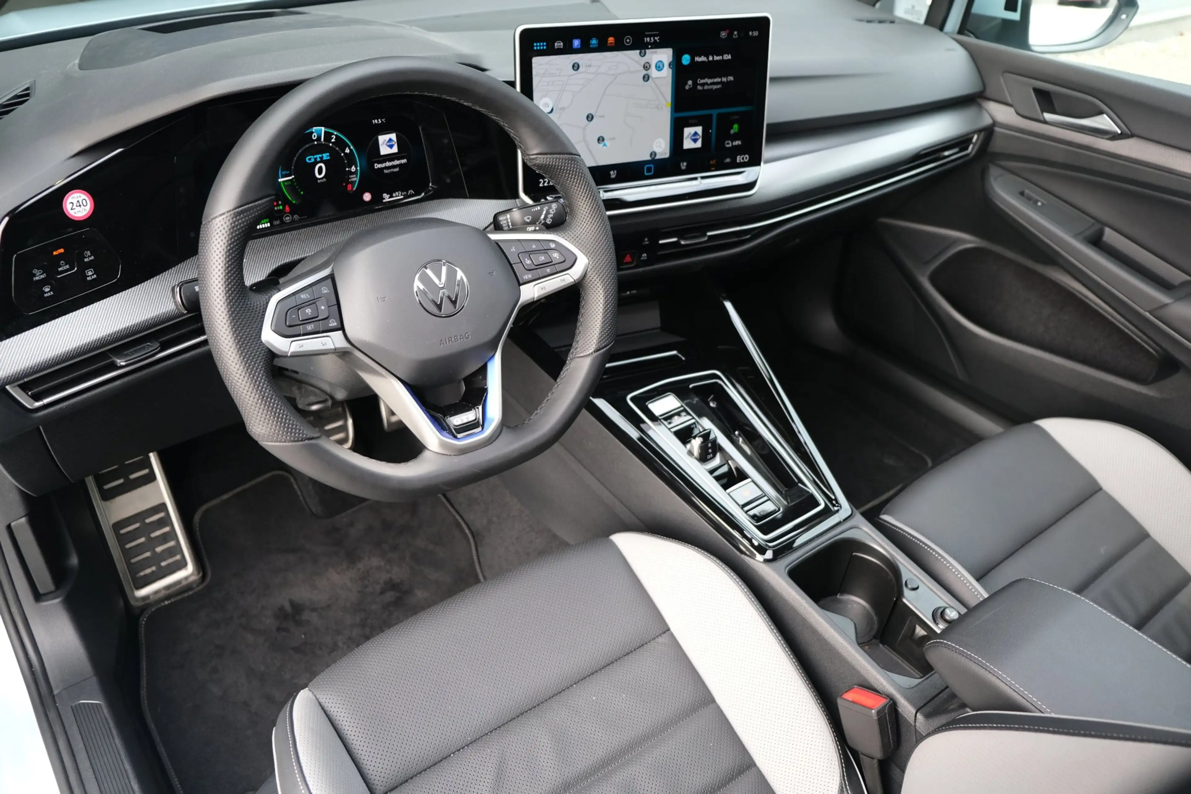 Volkswagen Golf GTE 8.5 1.5 eHybrid 272PK Facelift Pano Volleder 360Ca — photo 4