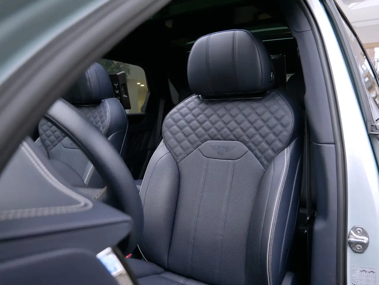 Bentley Bentayga 2022