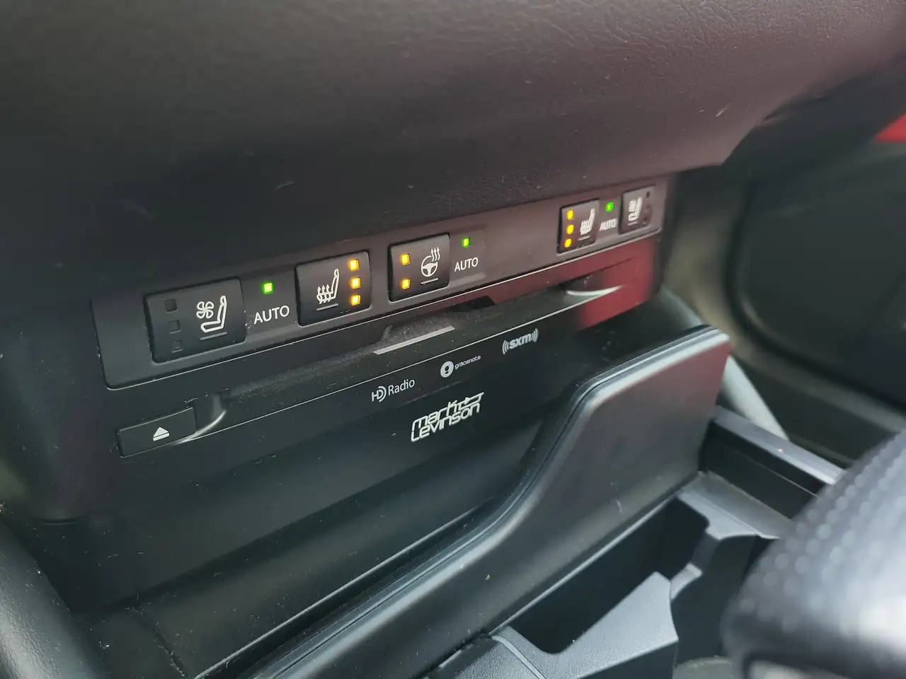 Lexus ES снимка Lexus ES