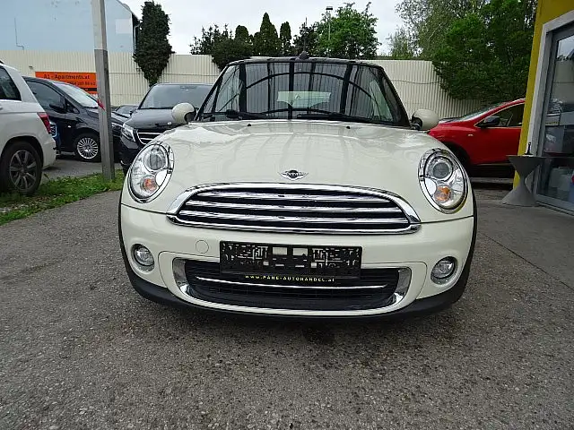 MINI Cooper Cabrio MINI COOPER Cabrio Austrian Chilli  1,6