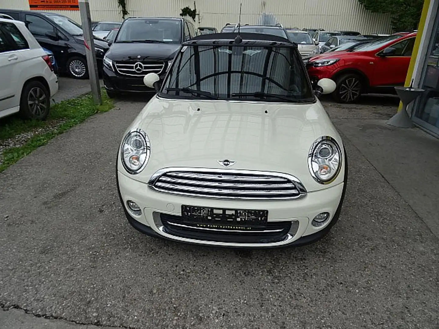 MINI Cooper Cabrio MINI COOPER Cabrio Austrian Chilli  1,6 Beige - 2