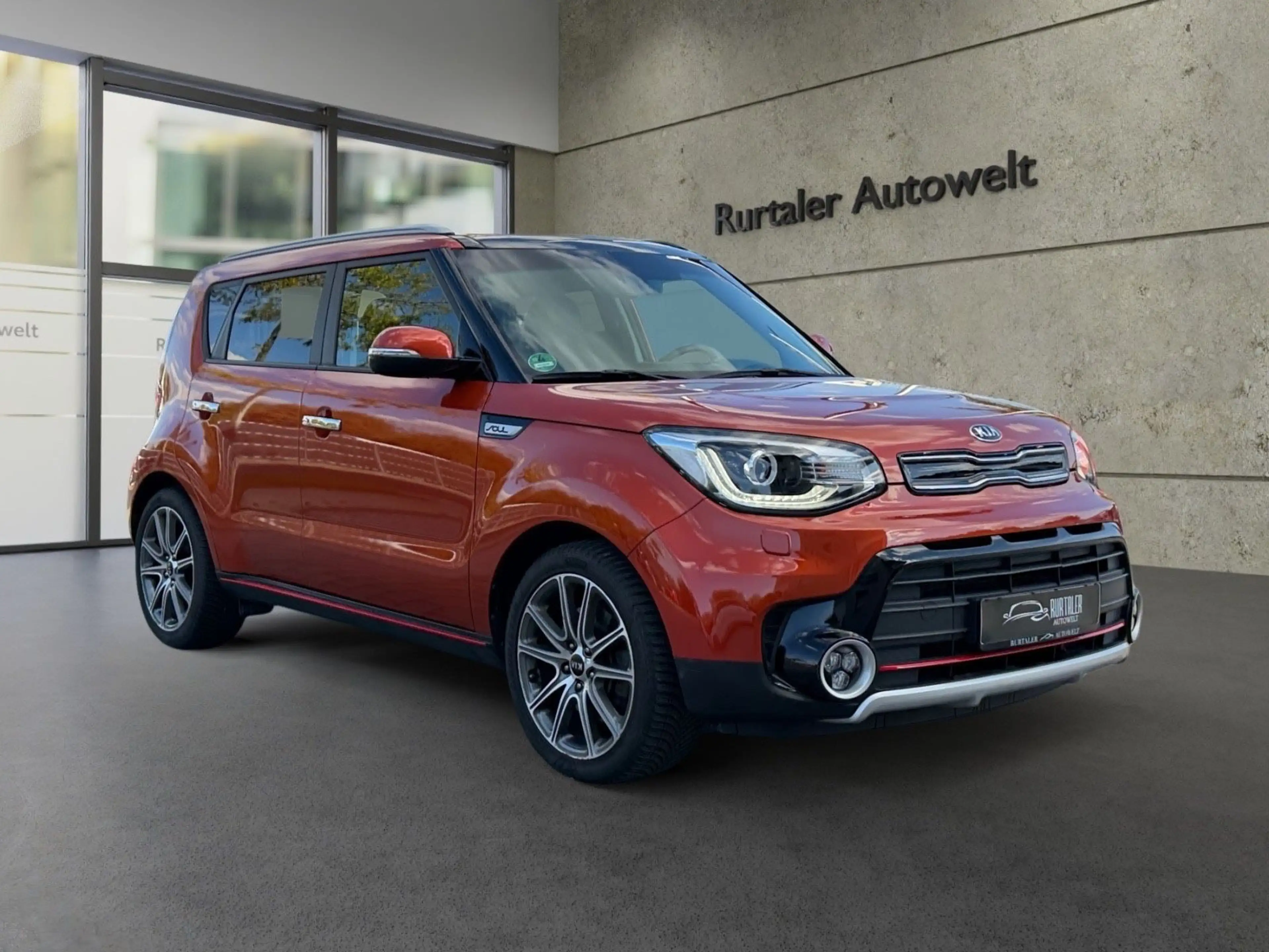 Kia Soul Turbo *NAVI*RFK*SHZ*S-DACH*PANO*TEMP*TÜV* — photo 7