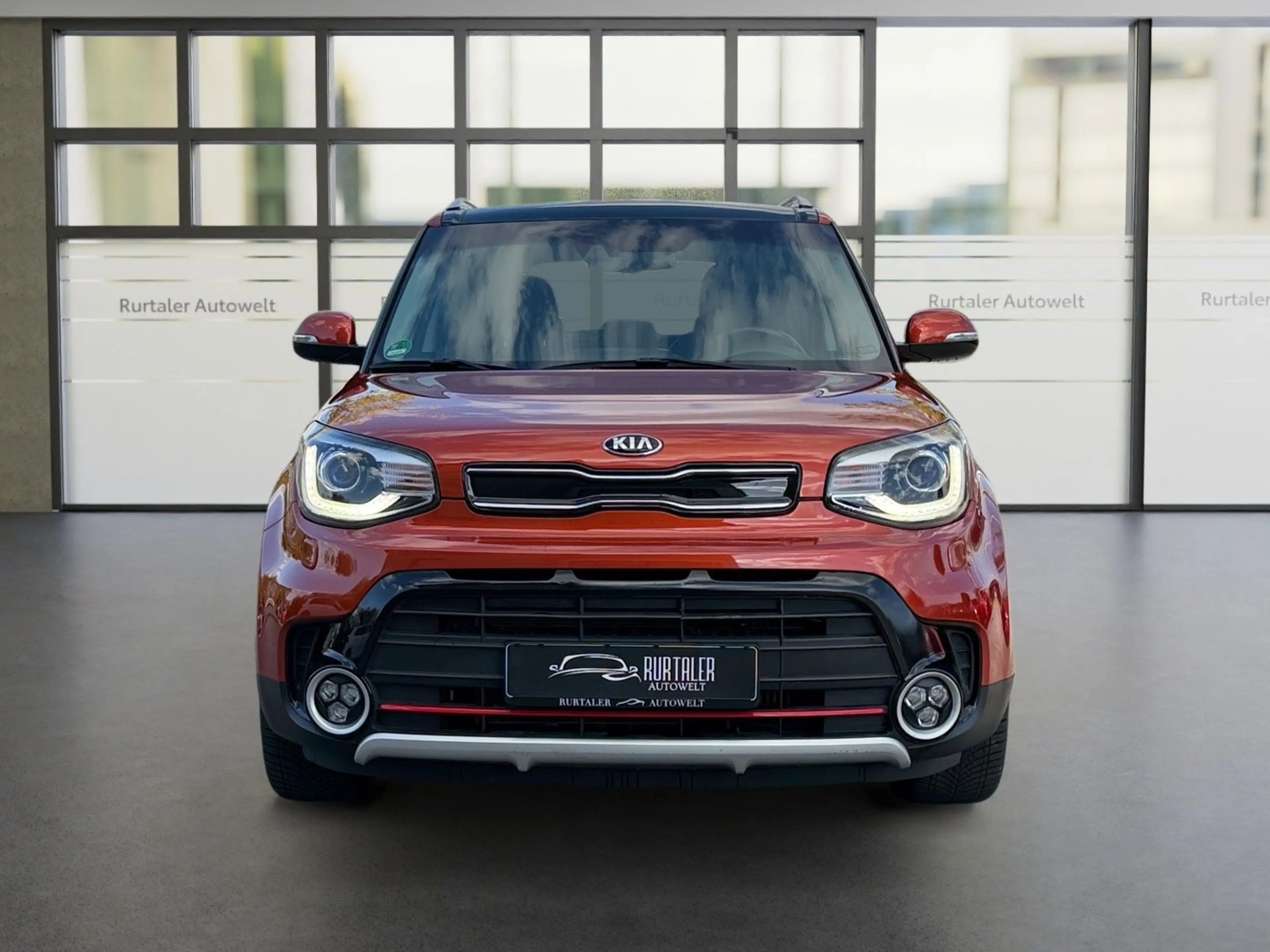 Kia Soul Turbo *NAVI*RFK*SHZ*S-DACH*PANO*TEMP*TÜV* — photo 8