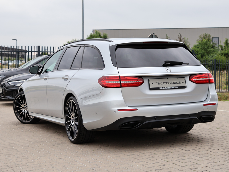 Mercedes-Benz E 350 d T AMG Line - PANO BURMESTER NIGHT — photo 13