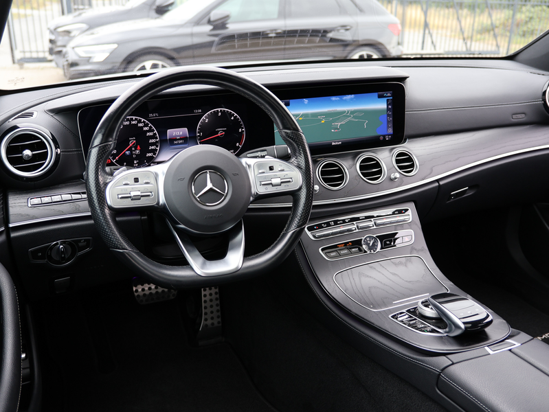 Mercedes-Benz E 350 d T AMG Line - PANO BURMESTER NIGHT — photo 23