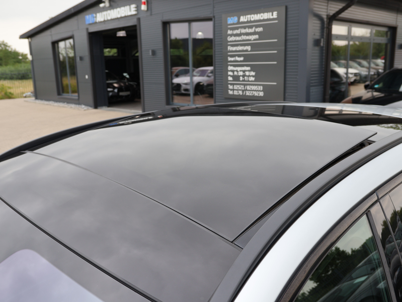 Mercedes-Benz E 350 d T AMG Line - PANO BURMESTER NIGHT — photo 17