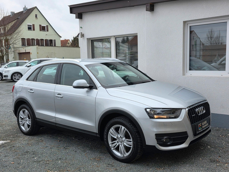Audi Q3 2.0 TFSI quattro *LEDER*8Fach Berreift — photo 12