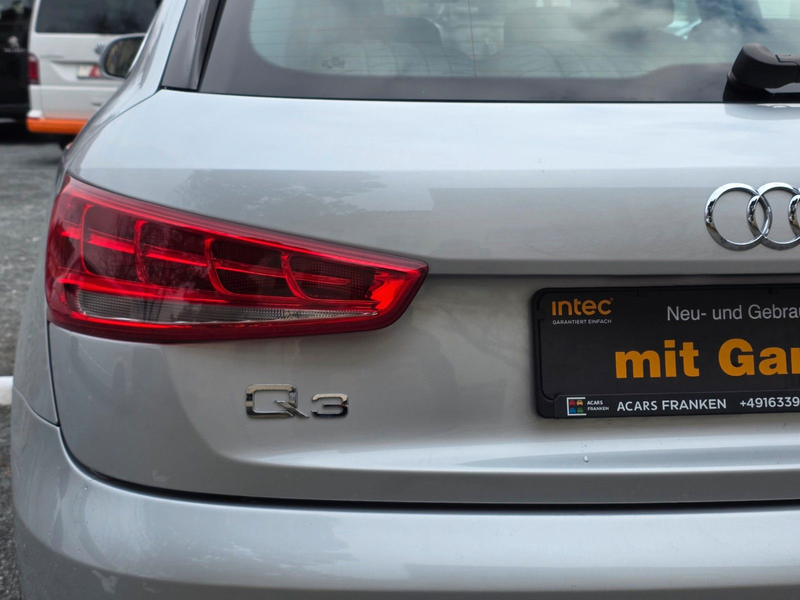 Audi Q3 2.0 TFSI quattro *LEDER*8Fach Berreift — photo 6