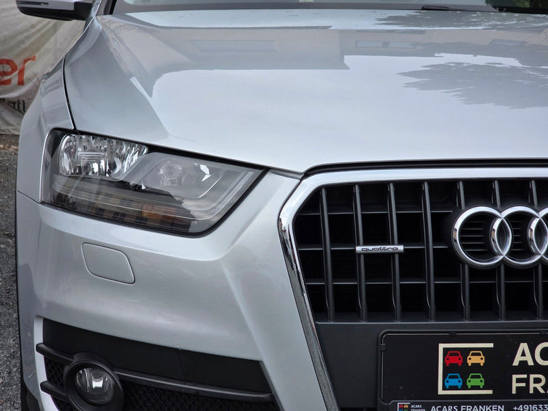Audi Q3 2.0 TFSI quattro *LEDER*8Fach Berreift — photo 14