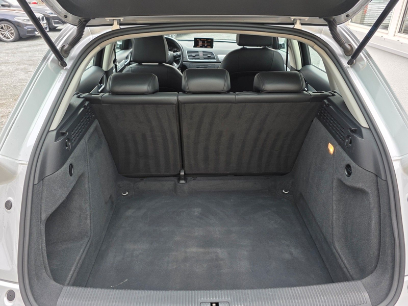 Audi Q3 2.0 TFSI quattro *LEDER*8Fach Berreift — photo 8