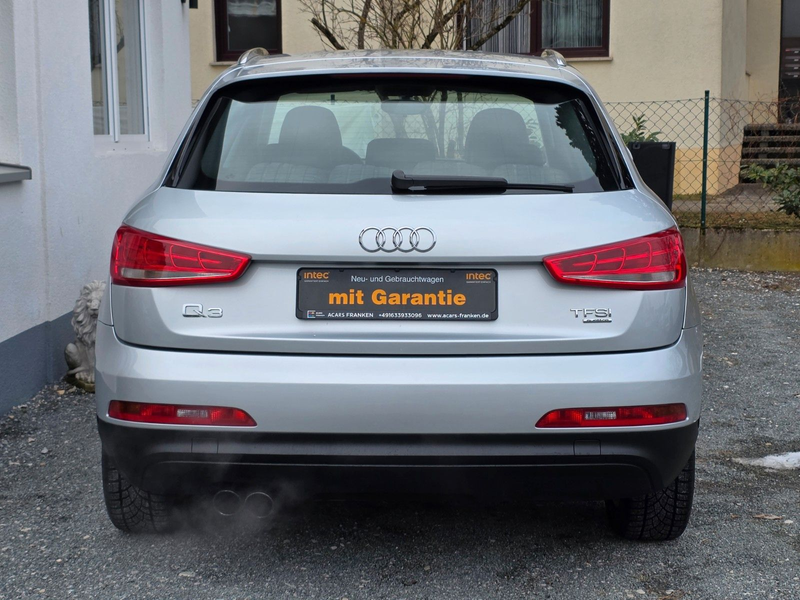 Audi Q3 2.0 TFSI quattro *LEDER*8Fach Berreift — photo 4