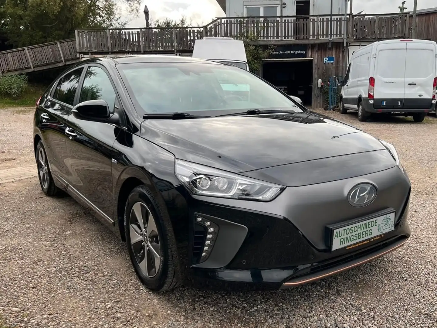 Hyundai IONIQ Ioniq Premium Elektro AHK CCS Leder 4xSHZ Schwarz - 1